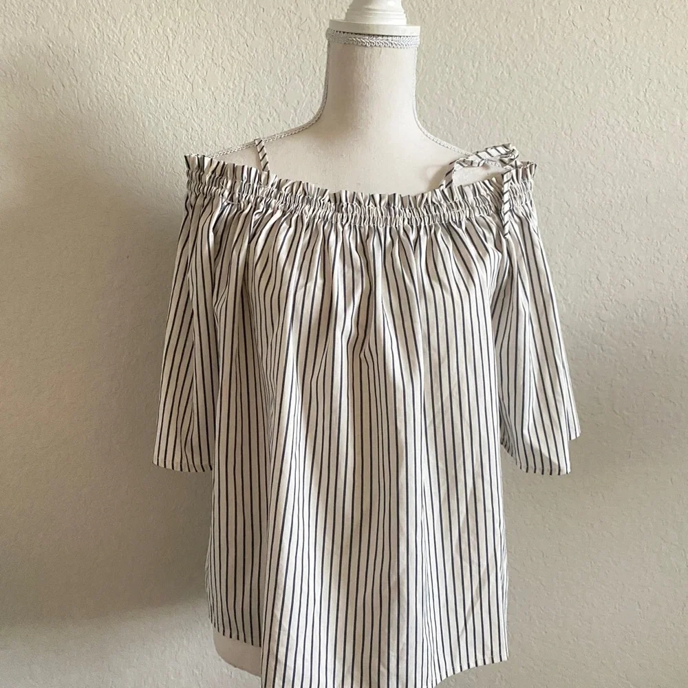 Francesca Blue Rain pinstripe off shoulder shirt - Picture 5 of 9